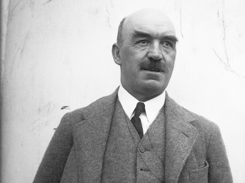 Dr Alister Mackenzie